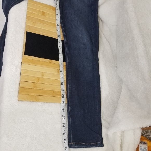 Paige Kylie Cropped - Picture 10 of 10